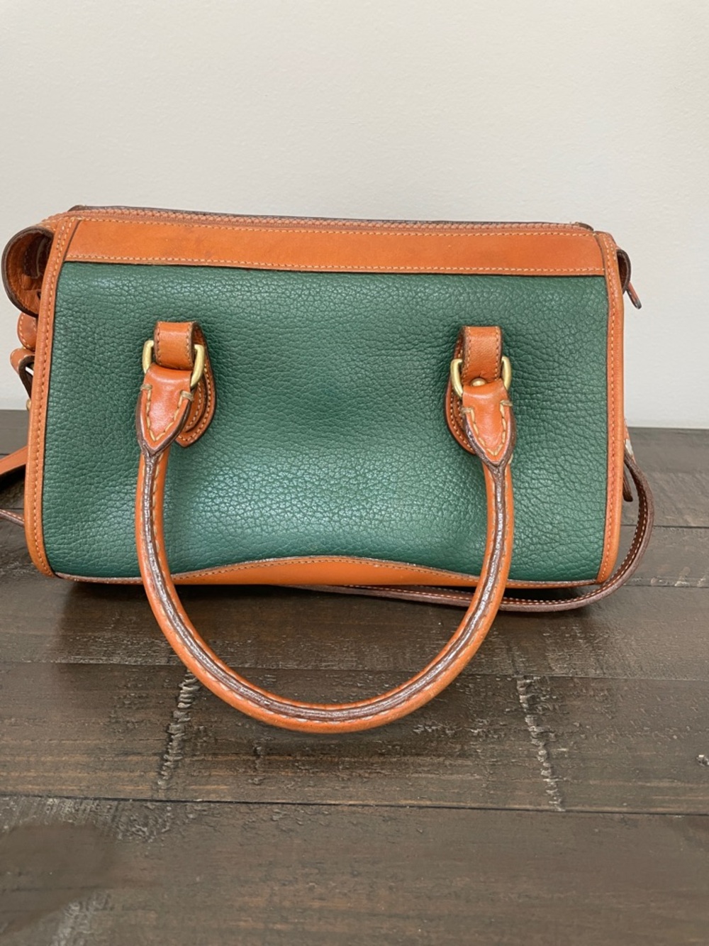 Vintage Dooney and Bourke Doctor Bag - Picture 4 of 14